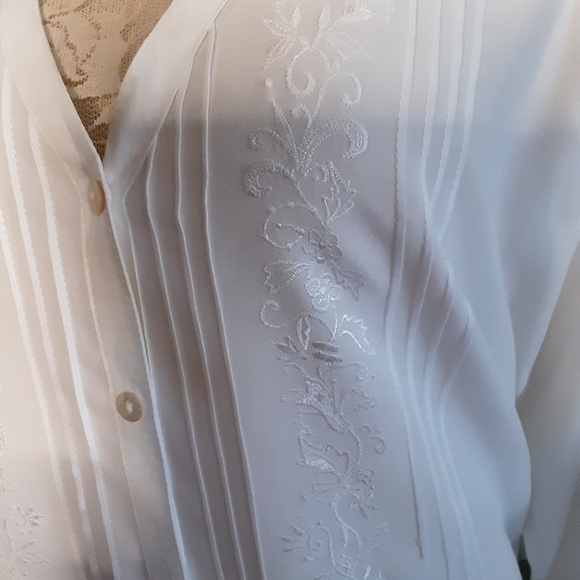 "Nomadic Traders" Shirt - Picture 2 of 6